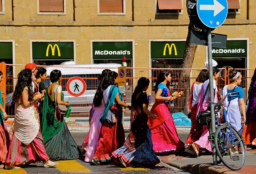 Top 10 Latest Types of sarees 2021 - Ibis Fab