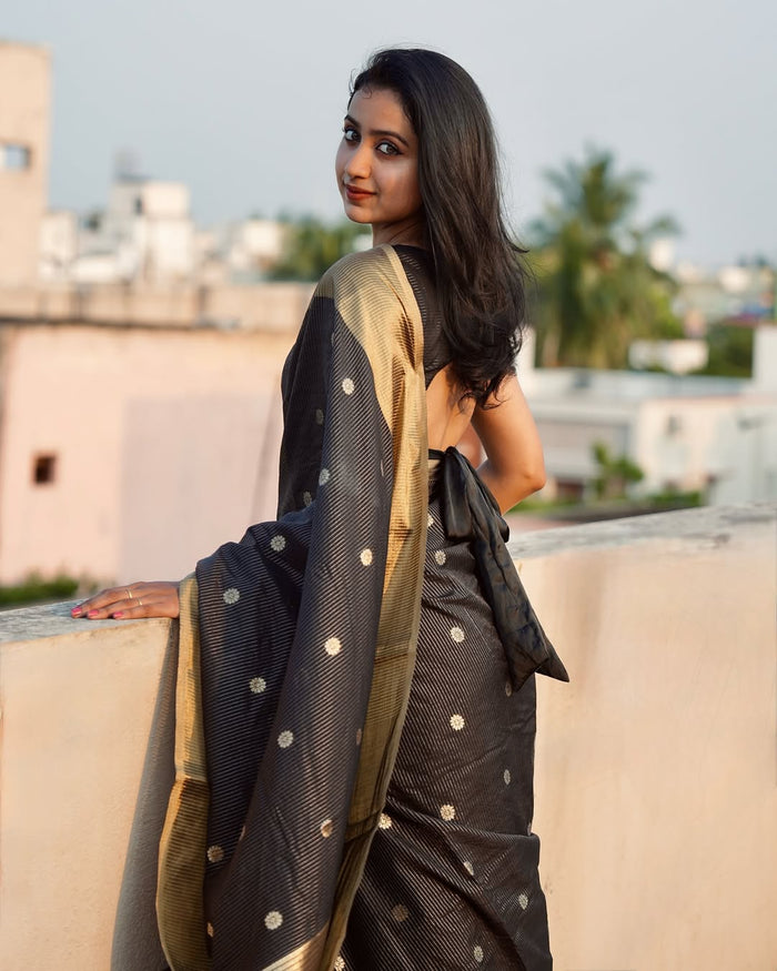 Elegant Black Jacquard Saree for Timeless Festive & Party Wear