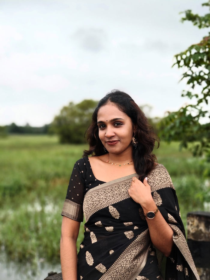 Midnight Black Jacquard Saree – Refined Woven Artistry for Elegant Occasions
