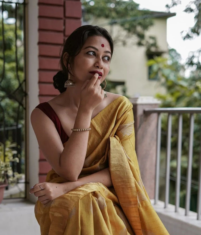 Sunshine Yellow Jacquard Saree – Bright, Elegant & Festive-Ready