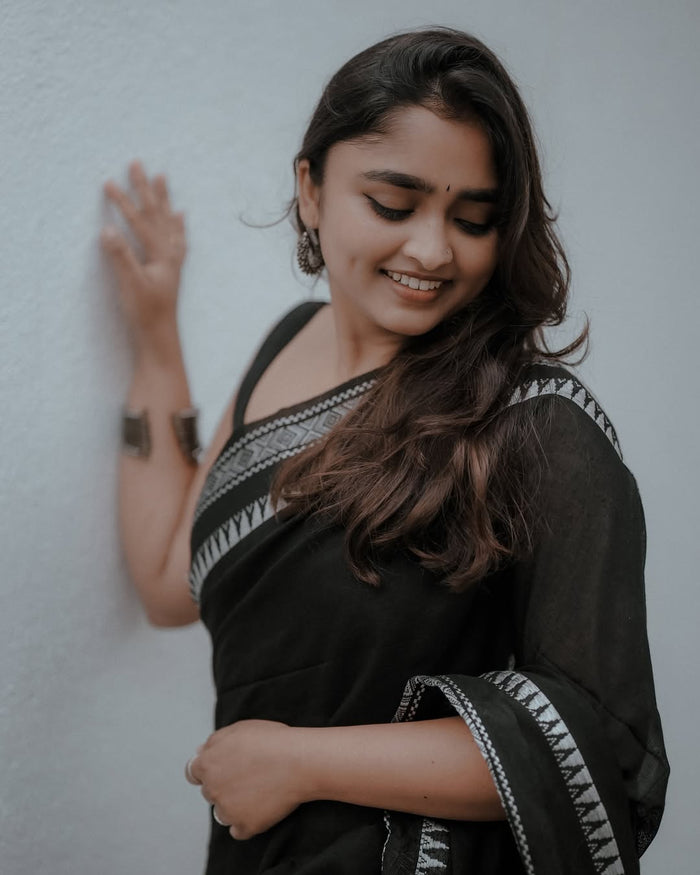Classic Black Jacquard Saree – Timeless Elegance for Evening & Festive Wear
