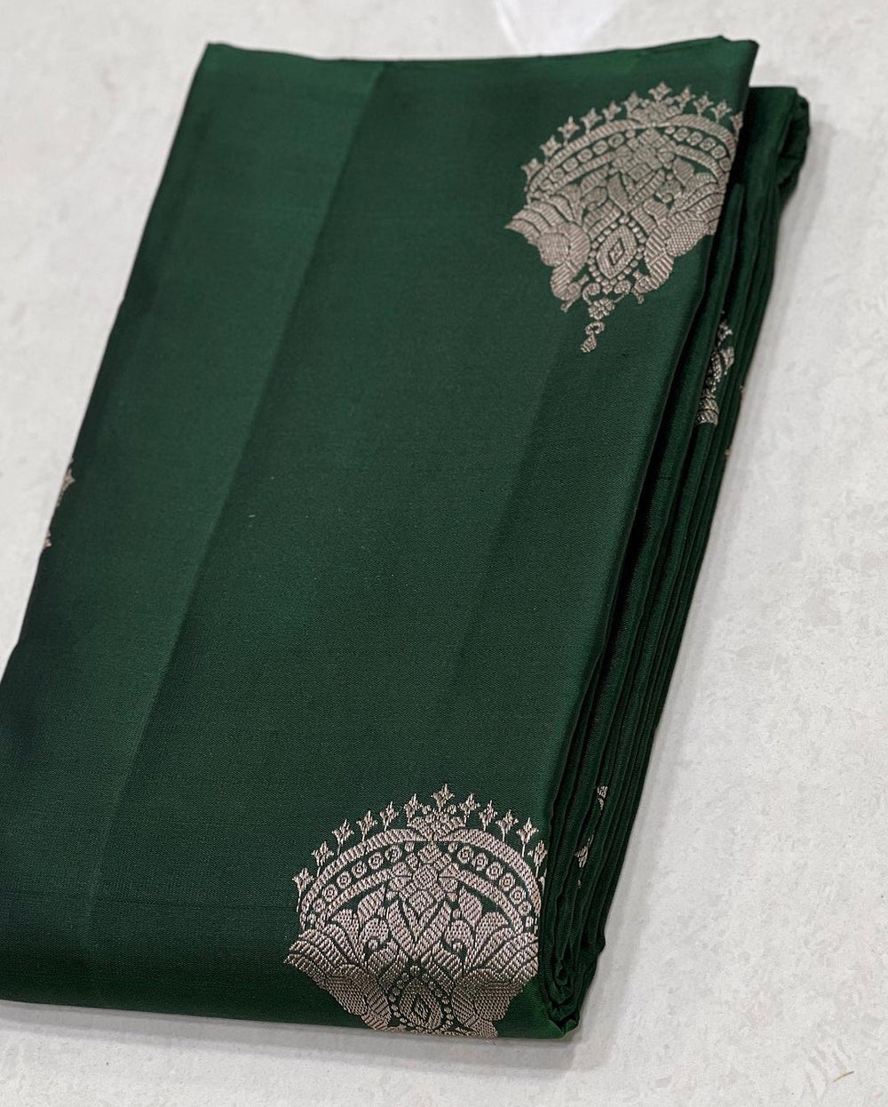 Graceful Mahendi Green Jacquard Saree