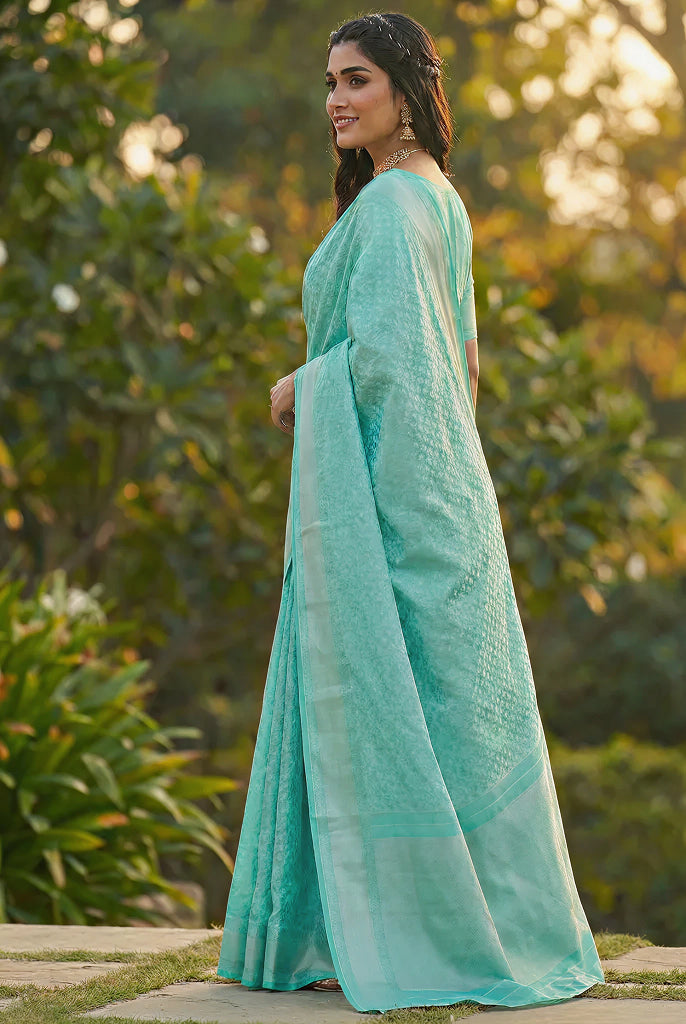 Elegant Sky Blue Jacquard Saree – Premium Festive & Wedding Wear for Modern Women
