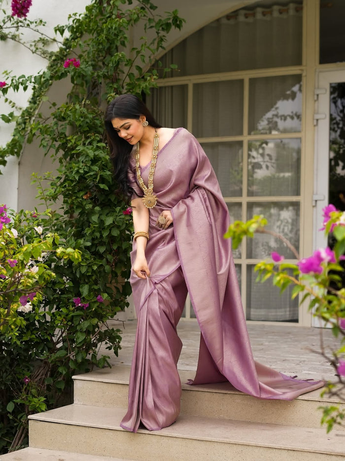 Lavender Jacquard Saree – Soft Pastel Elegance with Luxurious Woven Texture