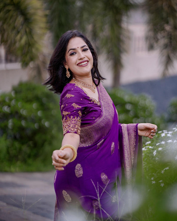 Elegant Dark Purple Jacquard Saree – Premium Festive & Traditional Wear for Women
