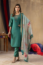 Rama Green Shimmer Gold Silk Embroidered Kurta Pant Set