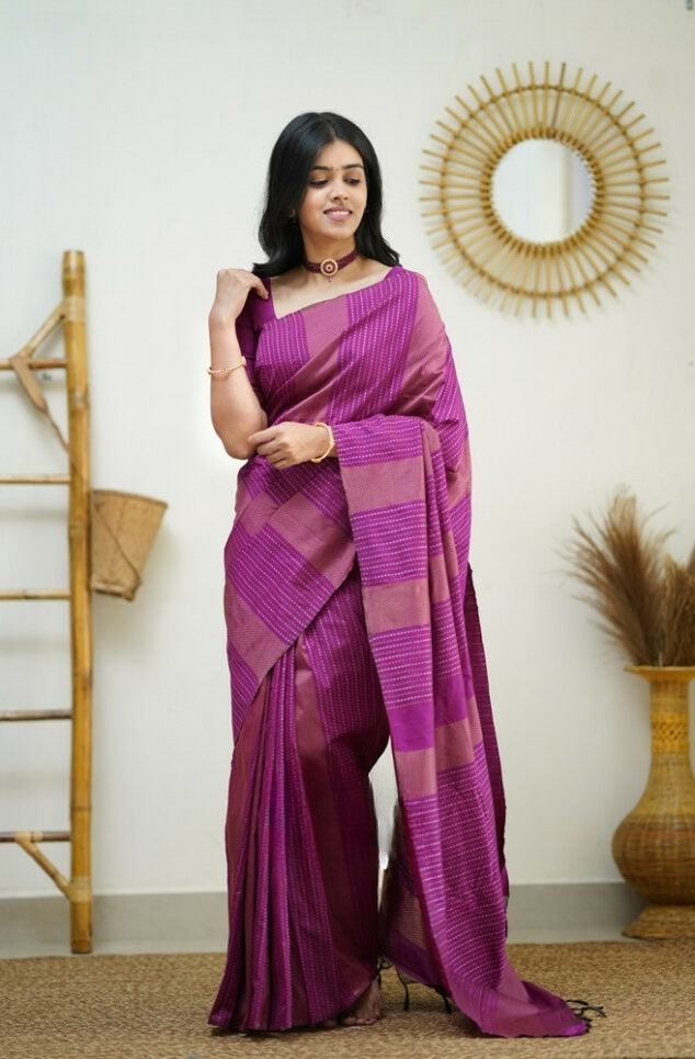 Graceful Pink Jacquard Saree
