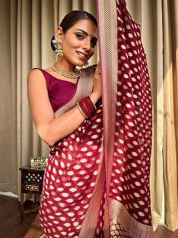 Royal Maroon Jacquard Saree – Luxurious Woven Design for Weddings & Festive Occasions