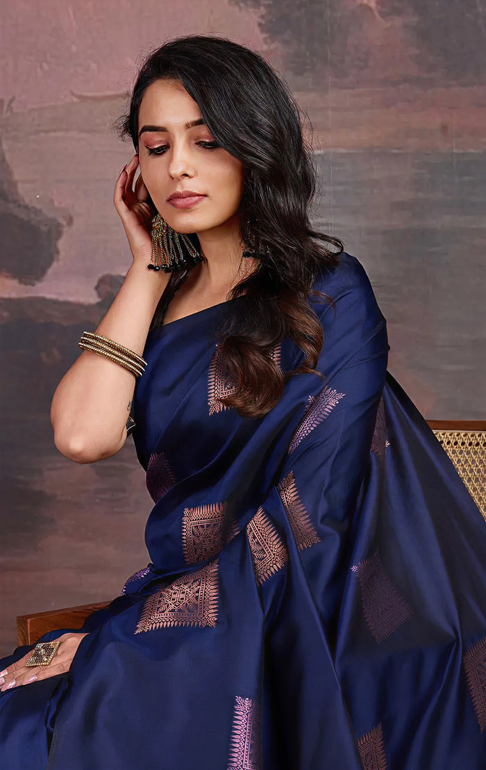 Elegant Dark Blue Jacquard Saree – Premium Indian Traditional Wear for Women