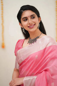 Charming Pink Jacquard Saree – Soft Woven Texture & Elegant Festive Appeal