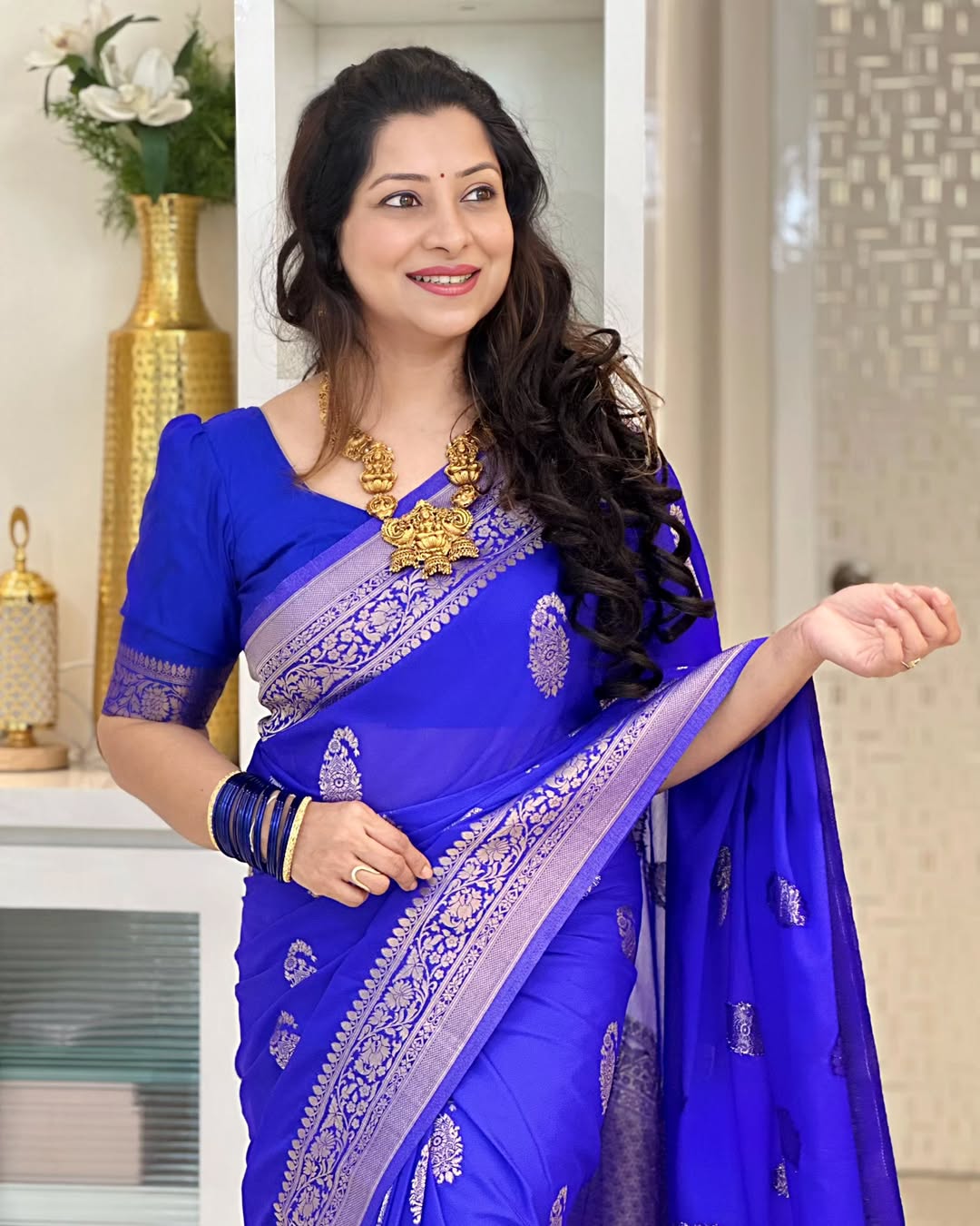 Elegant Blue Jacquard Saree