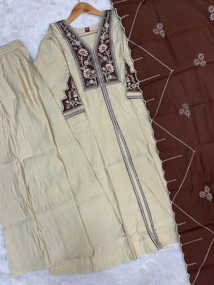 Elegant Cream Roman Silk Anarkali Kurti Set