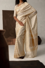 Elegant Cream Jacquard Saree for Women