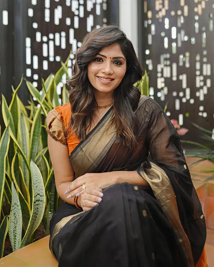 Black Jacquard Saree – Elegant & Premium Ethnic Wear