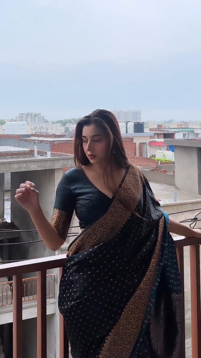 Onyx Black Jacquard Saree – Sophisticated Woven Style for Festive & Evening Wear