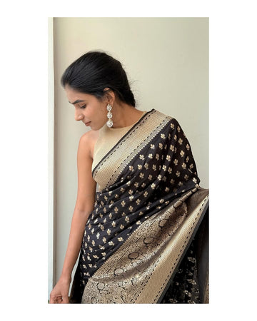 Elegant Black Jacquard Saree – Timeless Traditional Wear for Weddings & Parties