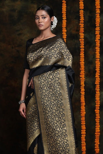Classic Black Jacquard Saree – Luxurious Woven Texture & Elegant Festive Look