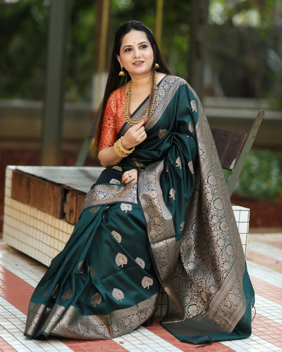 Elegant Green Jacquard Saree 