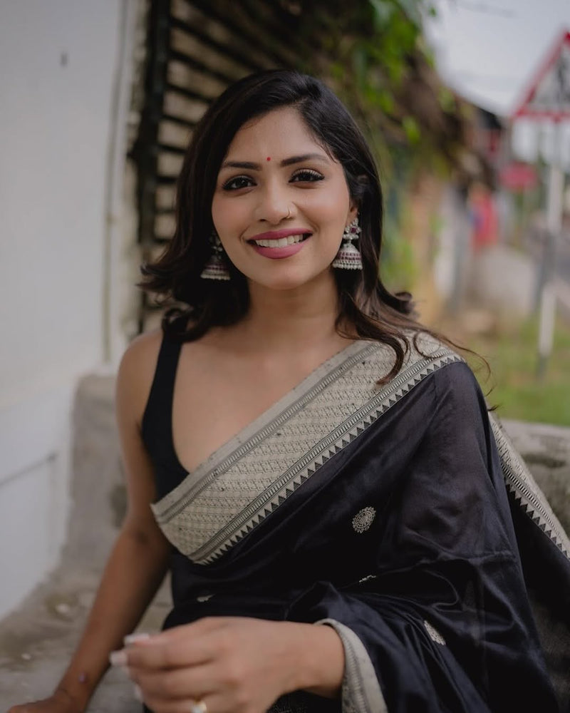 Elegant Black Jacquard Saree