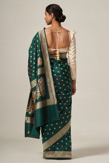 Bottle Green Jacquard Saree for Women – Rich Festive & Wedding Wear Elegance