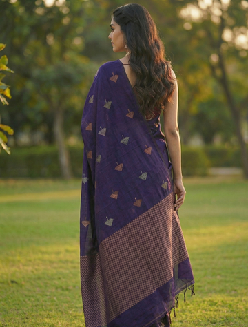 Royal Purple Jacquard Saree – Elegant Woven Saree for Festive & Party Wear