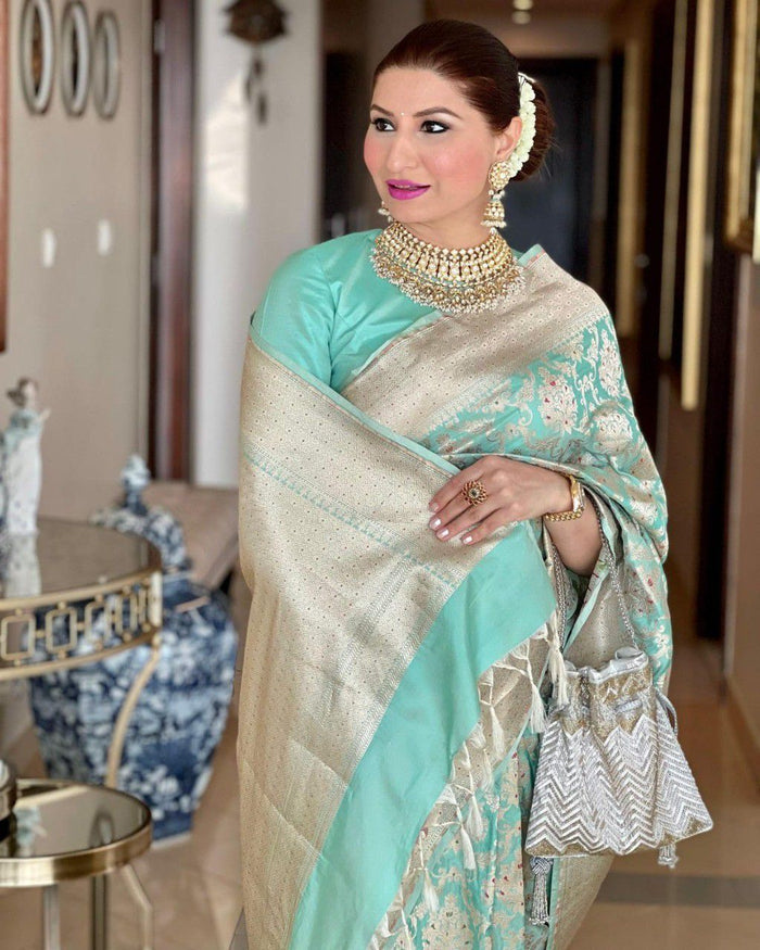 Light Blue Jacquard Saree – Soft Woven Elegance for Weddings & Festive Wear
