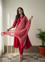 Red Viscose Chanderi Embroidered Kurta Set