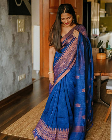 Blue Jacquard Saree – Premium Weave & Elegant Festive Style