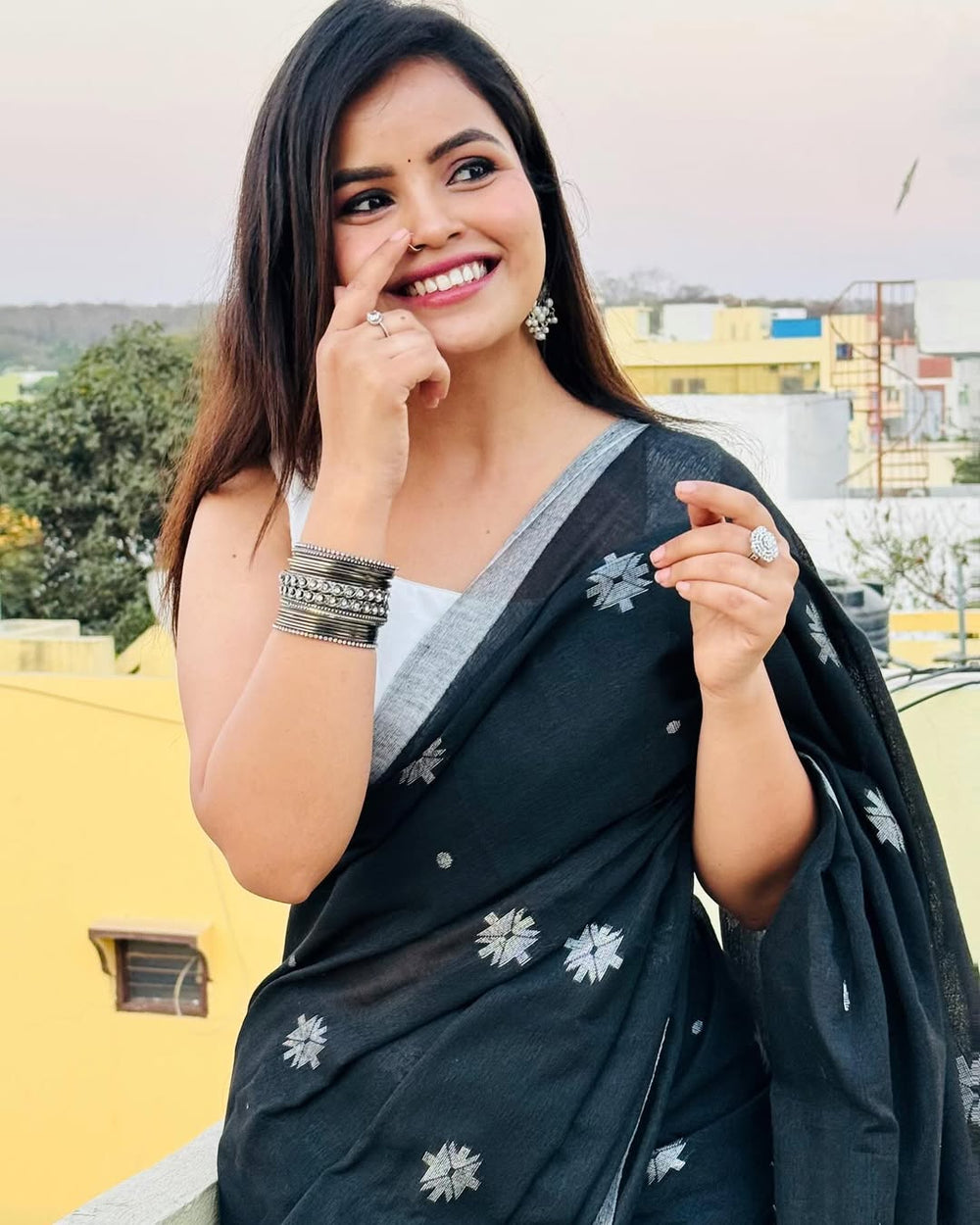 Rama Green Jacquard Saree