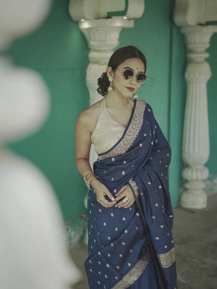 Royal Blue Jacquard Saree – Timeless Elegance with Premium Woven Detailing