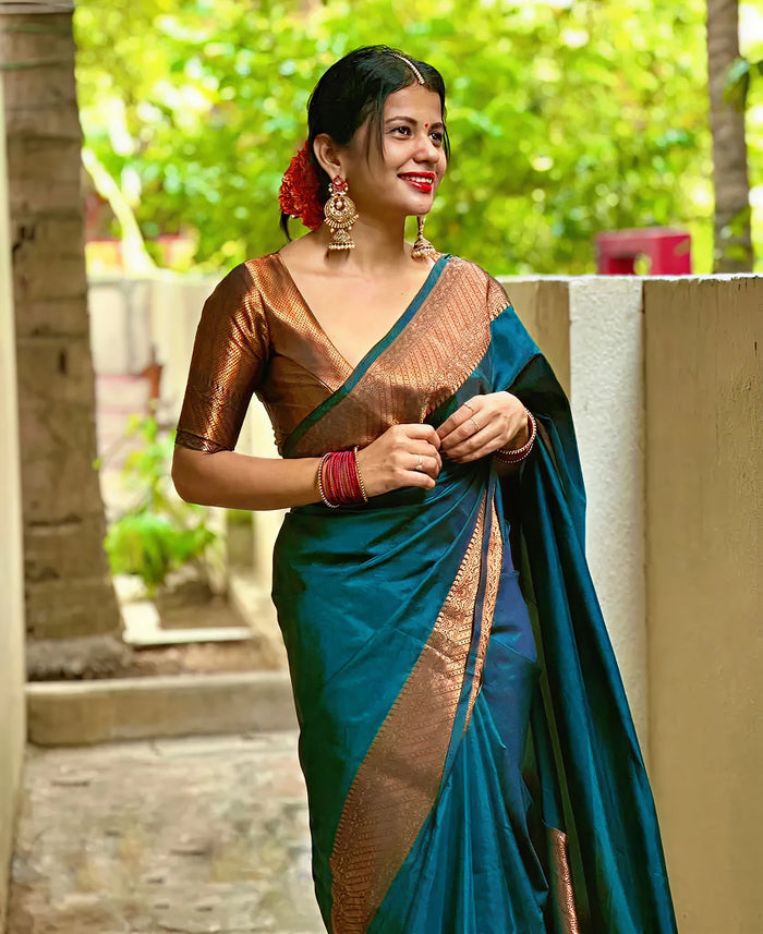 Dark Blue Jacquard Saree – Soft Elegant Weave for Festive & Celebration Wear