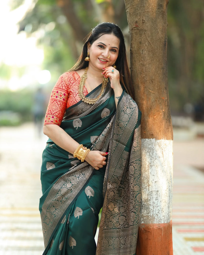 Elegant Green Jacquard Saree 