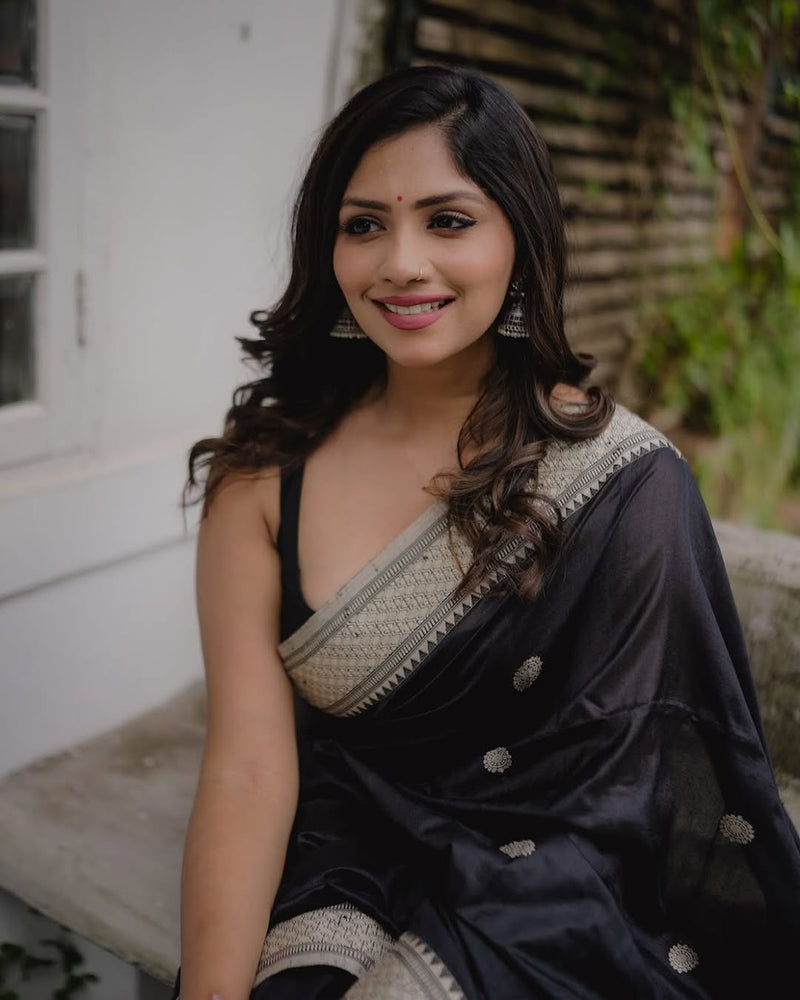 Elegant Black Jacquard Saree