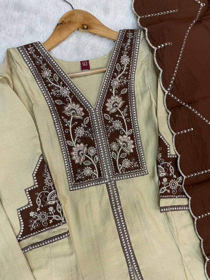 Elegant Cream Roman Silk Anarkali Kurti Set