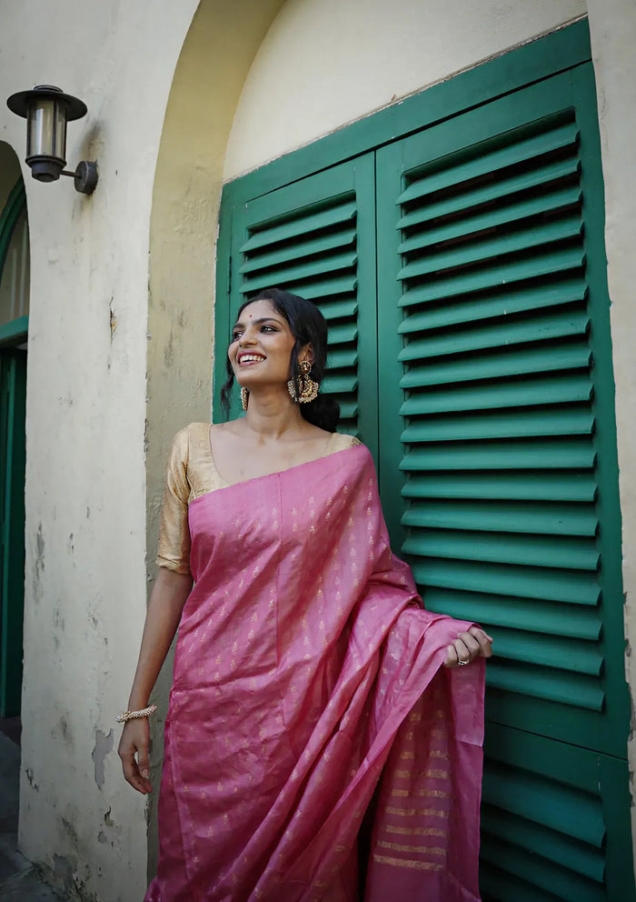 Charming Pink Jacquard Saree – Elegant Traditional Indian Wear for Women