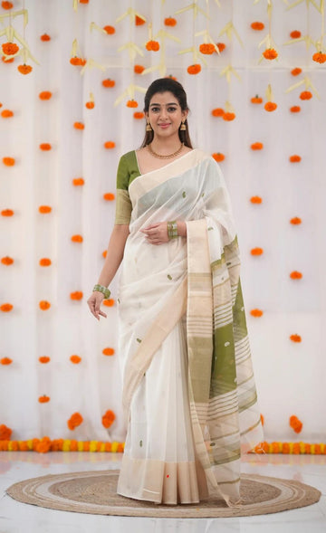 Elegant Green Jacquard Saree for Women – Festive & Wedding Wear