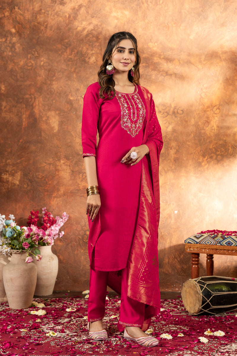 Zariya Pink Marina Silk Embroidered Kurta Pant Dupatta Set