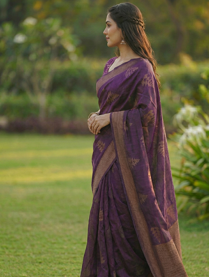 Stunning Purple Jacquard Saree – Elegant Indian Ethnic Wear for Festive Occasions