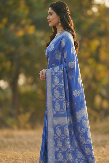 Stunning Blue Jacquard Saree – Elegant Traditional Indian Wear for Women