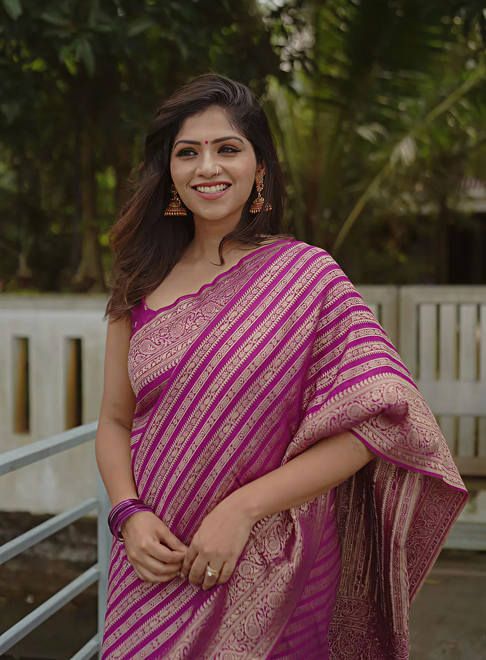 Blush Pink Jacquard Saree – Soft Woven Elegance & Festive-Ready Style