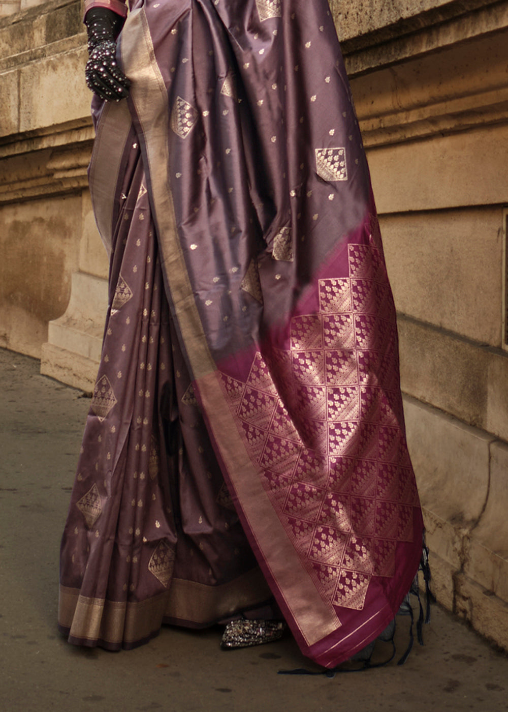 Impressive Violet Colored Printed Pure Soft Silk Saree