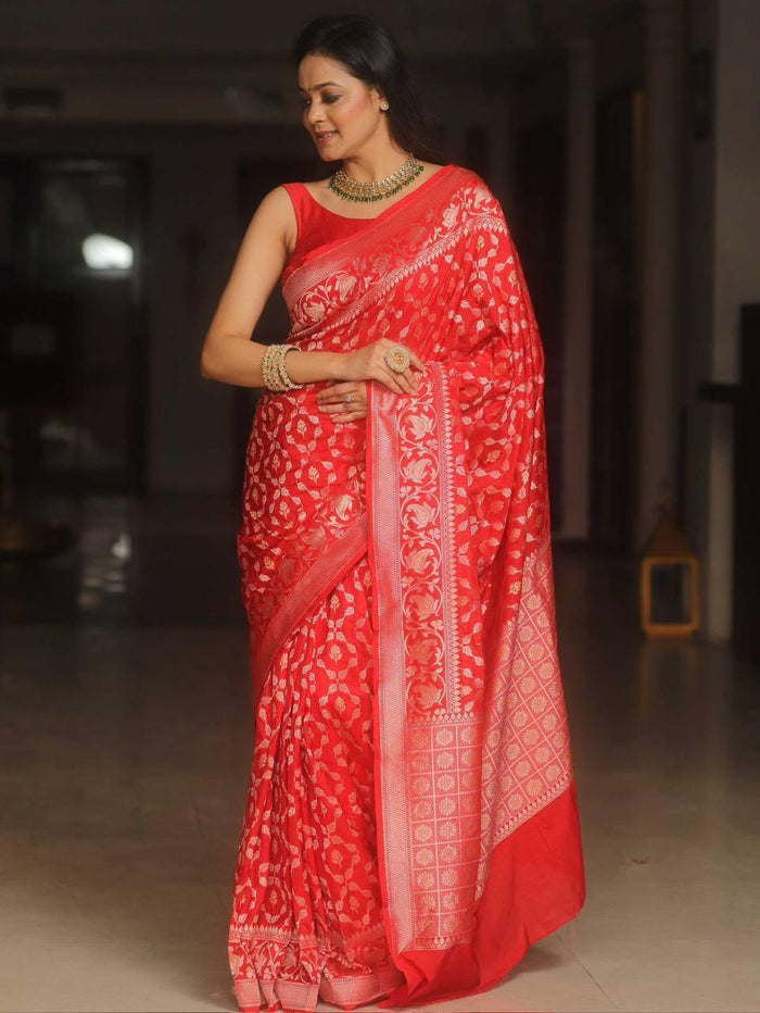 Luxury Red Jacquard Saree – Elegant Festive & Wedding Wear