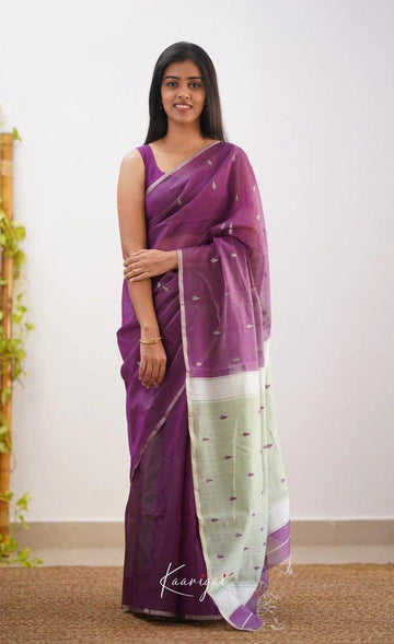 Wine Pista Jacquard Saree – Rich Dual-Tone Elegance with Premium Woven Texture