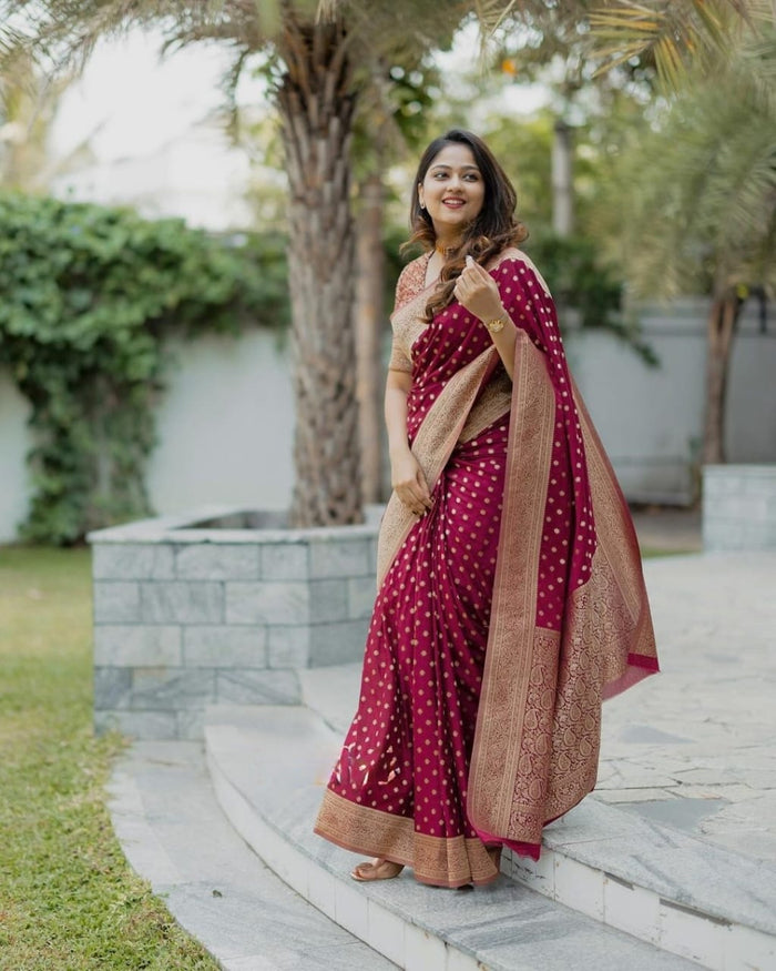 Elegant Red Jacquard Saree for Festive & Wedding Wear