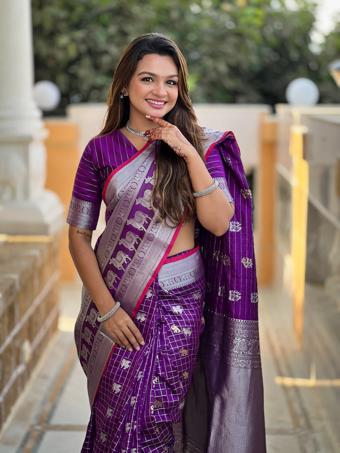 Premium Purple Jacquard Saree – Rich Weave for Festive & Traditional Elegance