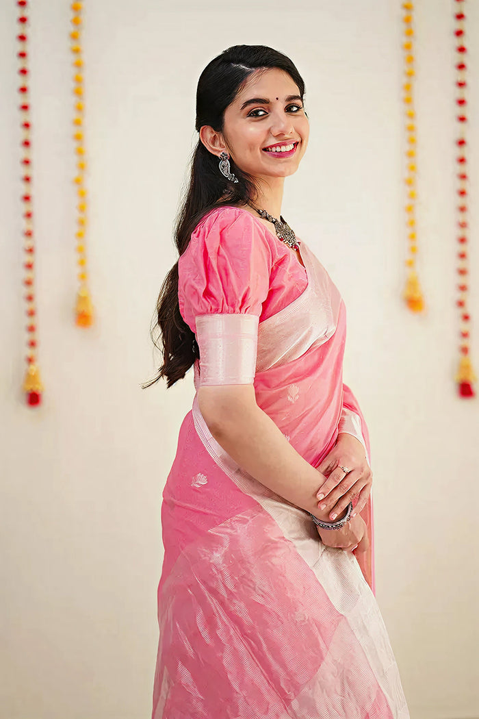Charming Pink Jacquard Saree – Soft Woven Texture & Elegant Festive Appeal