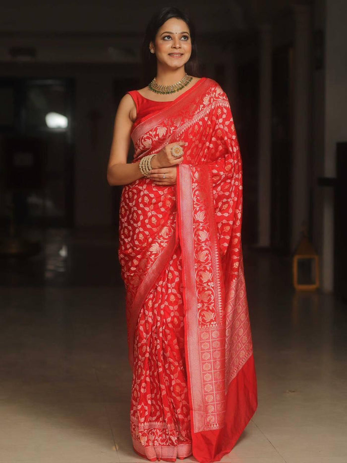 Luxury Red Jacquard Saree – Elegant Festive & Wedding Wear