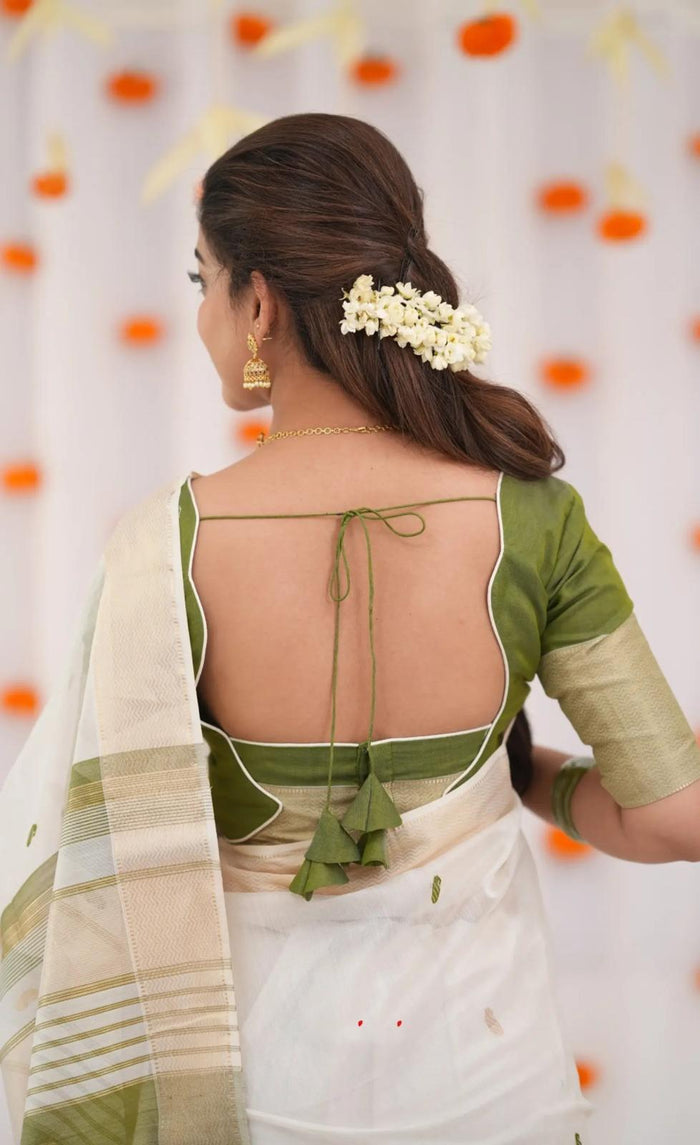 Elegant Green Jacquard Saree for Women – Festive & Wedding Wear