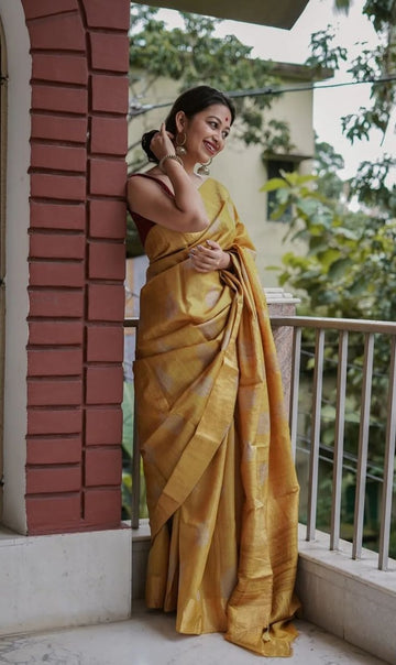Sunshine Yellow Jacquard Saree – Bright, Elegant & Festive-Ready