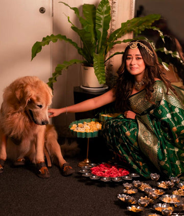 Elegant Green Jacquard Saree – Timeless Weave for Every Celebration